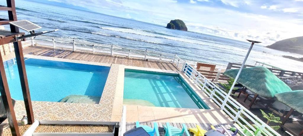 Aura Marina Sands Beach Resort Baler Esterno foto